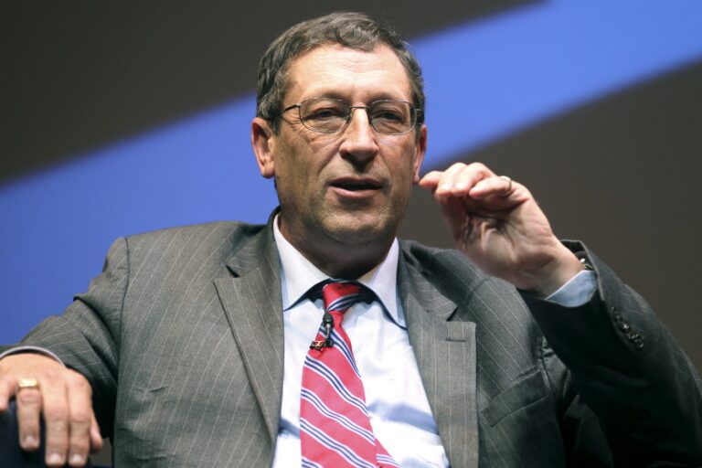 Danny Blanchflower, Economist